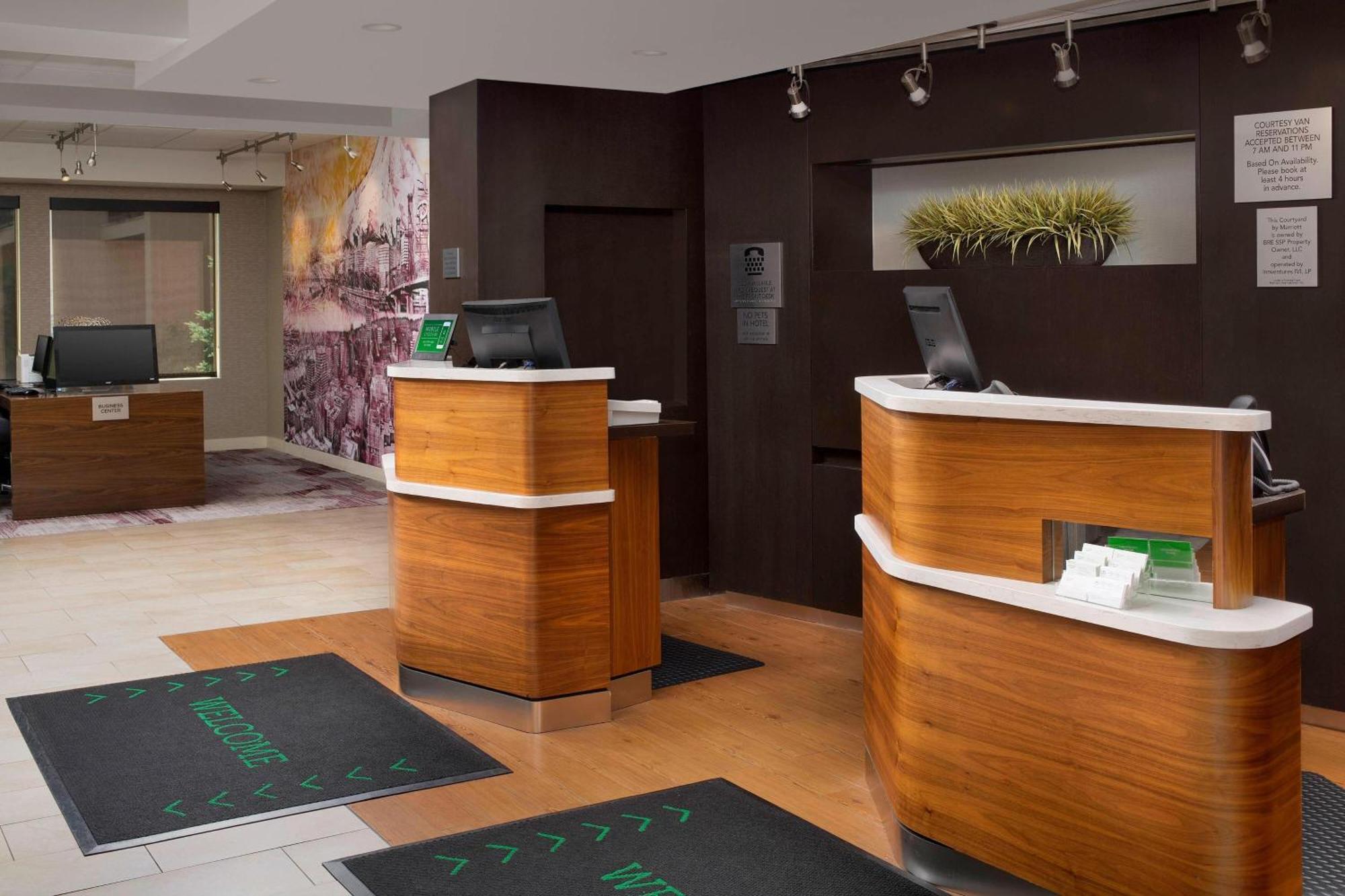 Courtyard By Marriott Portland Hillsboro Hotel Exterior photo