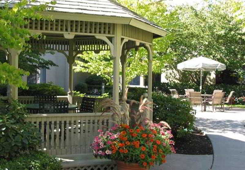 Courtyard By Marriott Portland Hillsboro Hotel Exterior photo