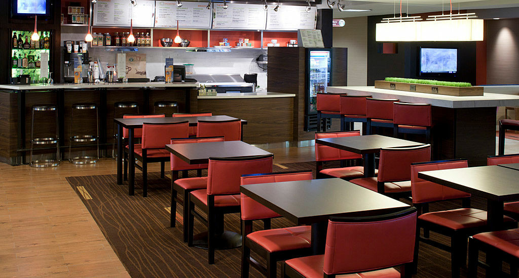 Courtyard By Marriott Portland Hillsboro Hotel Exterior photo